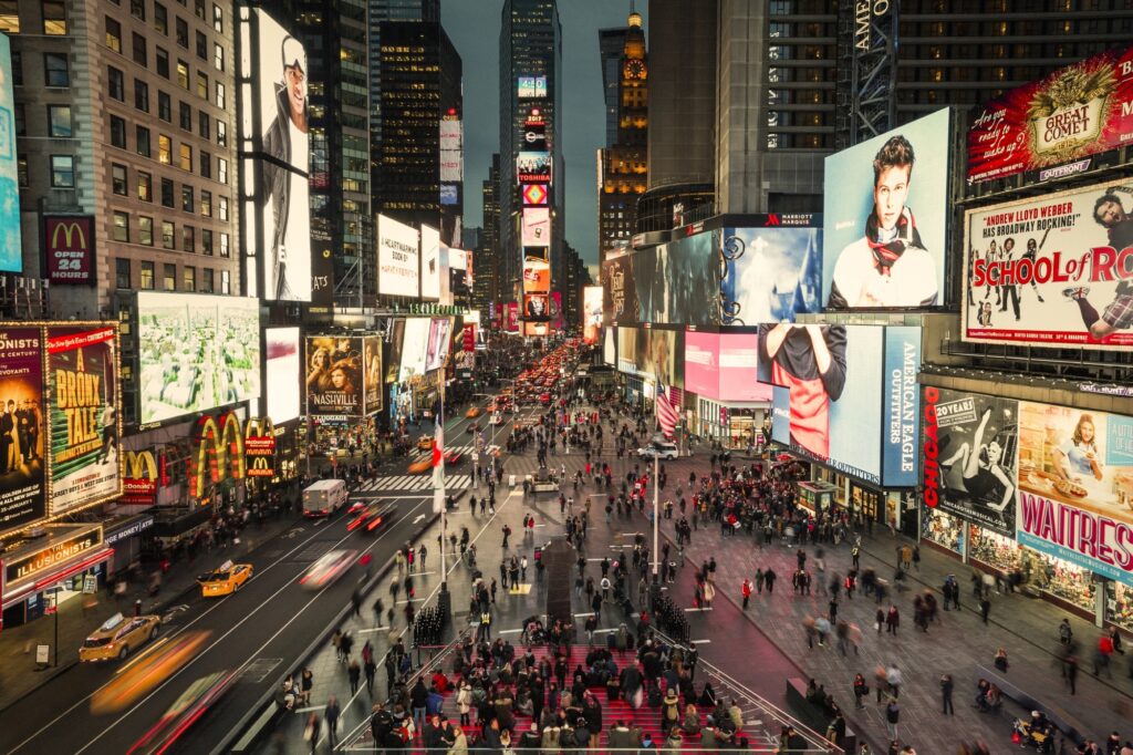 20 Epic Things to Do in Times Square
