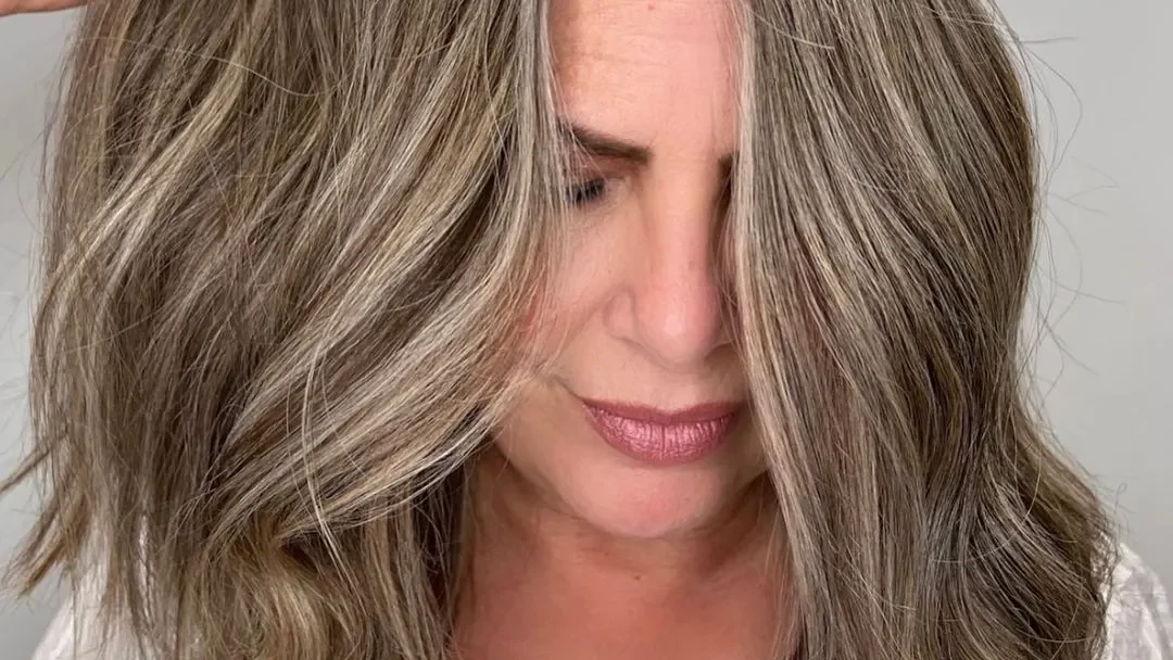 How to Blend Grey Hair with Dark Brown Hair
